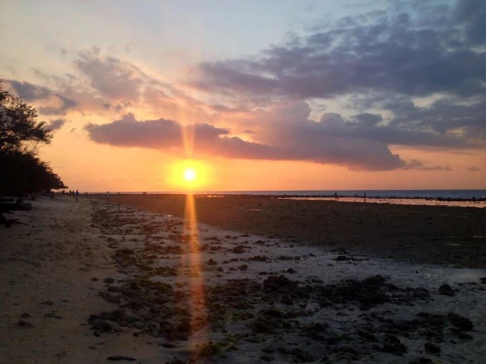 undefined Lutwala Dive and Bungalows 7