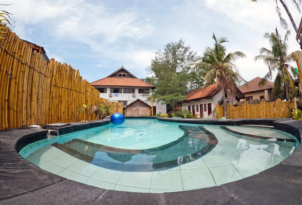 undefined Lutwala Dive and Bungalows 9