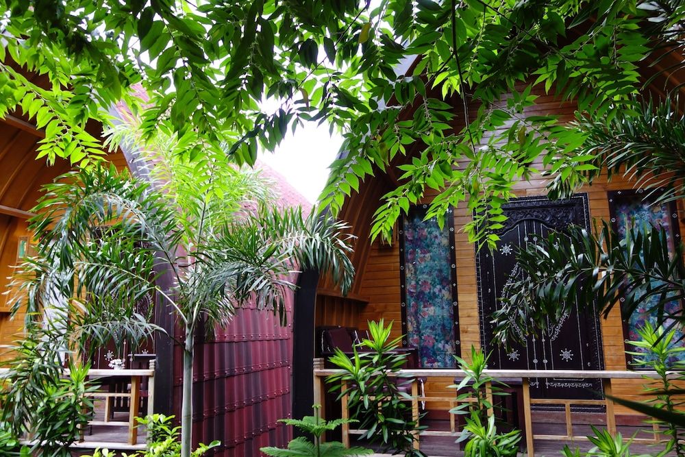 undefined Banana Leaf Bungalows 2