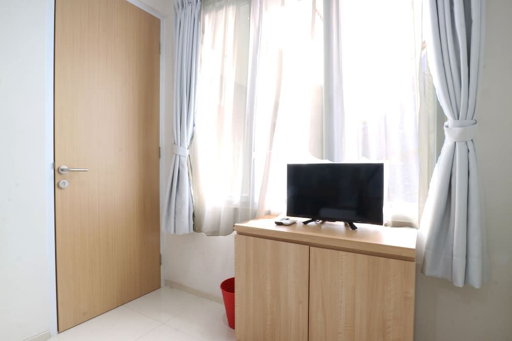 MK House Tendean Standard Double Room 10