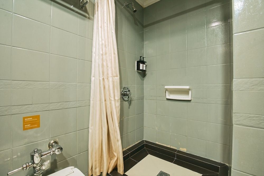 Arcadia Mangga Dua by Horison Superior Double or Twin Room, 1 Bedroom, City View 8