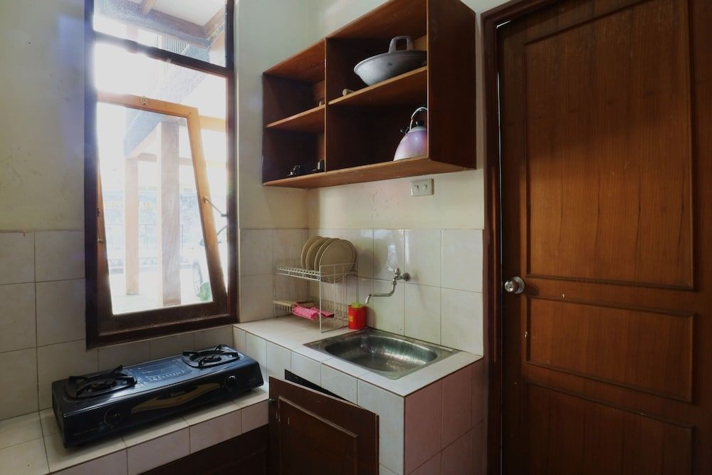 Hotel Arjuna Family Room 7