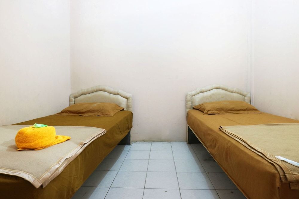 Hotel Arjuna Family Room 2