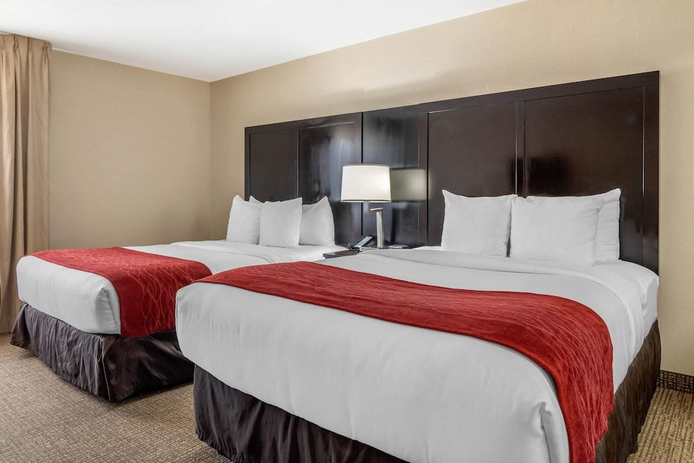 Suite, 2 Queen Beds, Non Smoking (1 Bedroom)