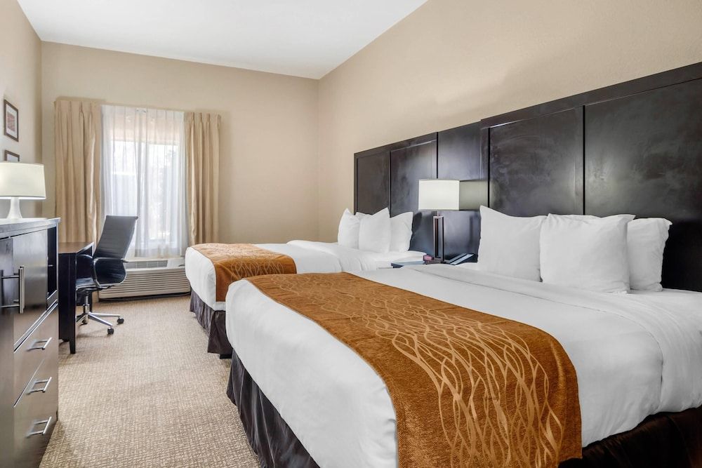 Standard Room, 2 Queen Beds, Non Smoking