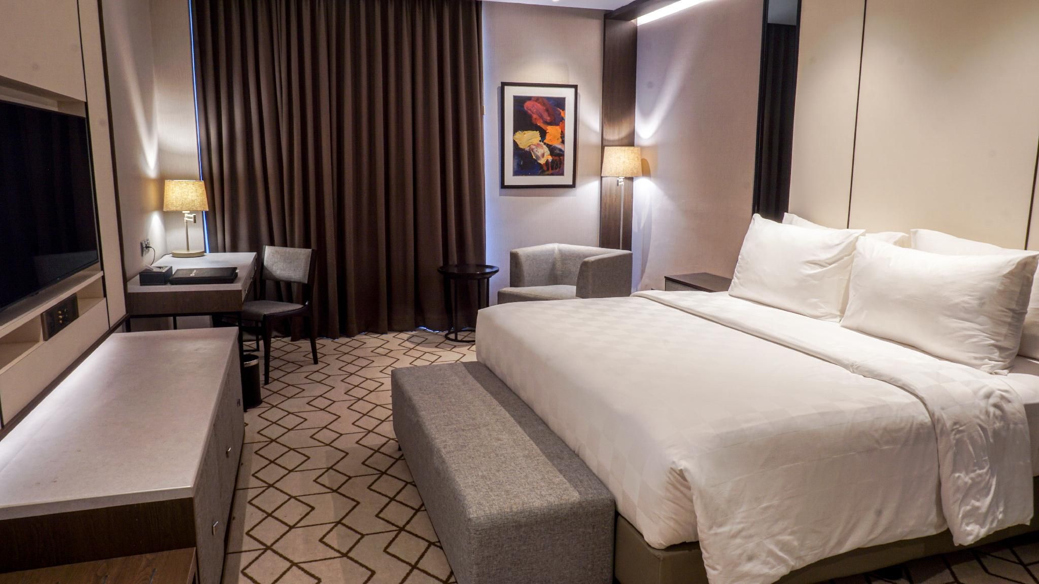 Wyndham Opi Hotel Palembang Executive Queen Room - Non-Smoking