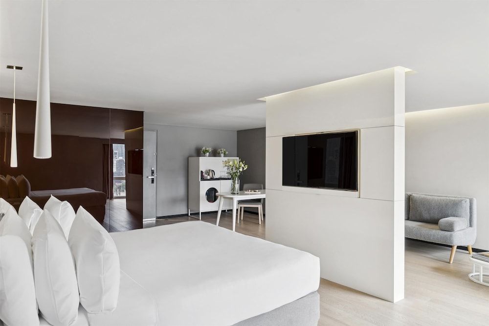 undefined NH Collection Mexico City Reforma