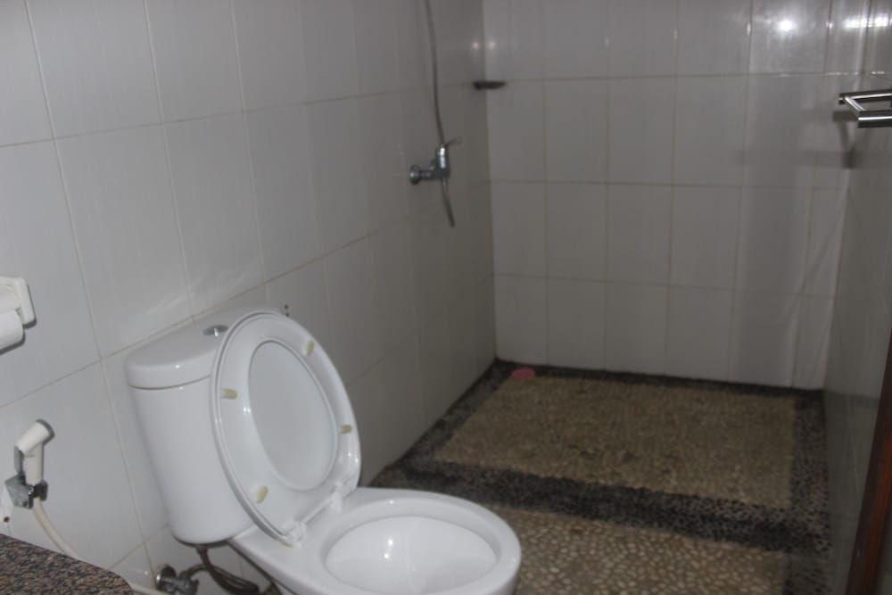 Double Room (Fan)