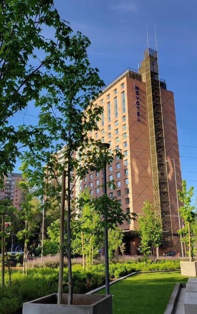 undefined Novotel Santiago Las Condes 3