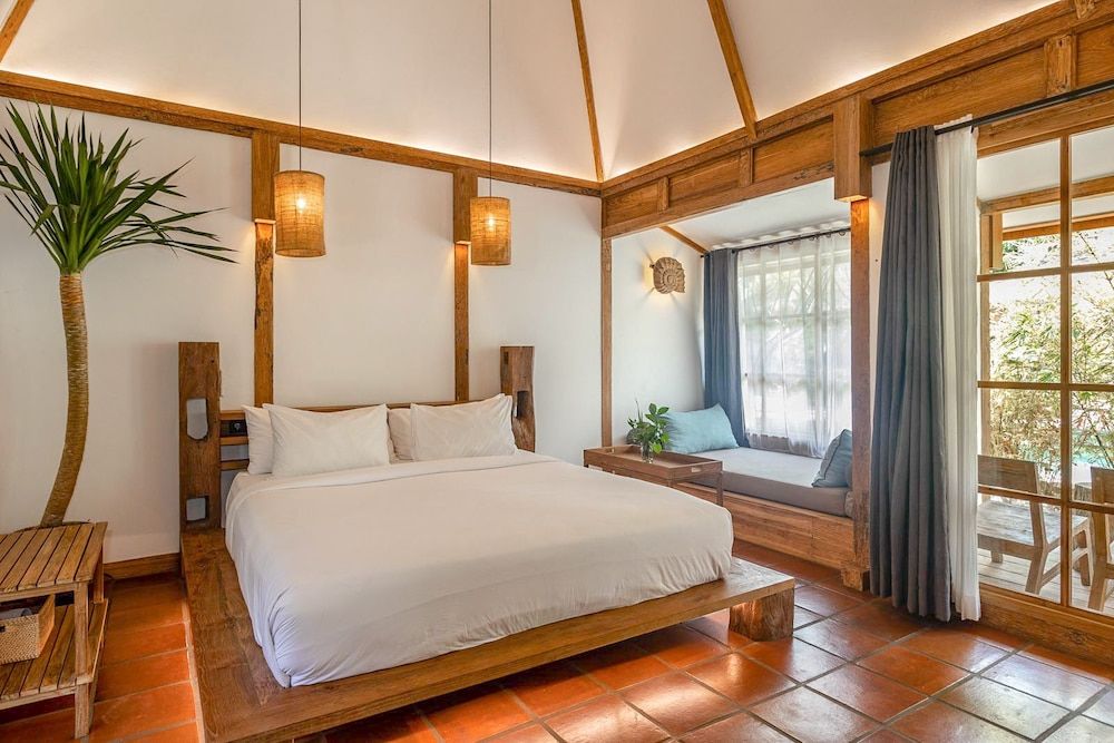 Kuno Villas Sumba Pool Side 3