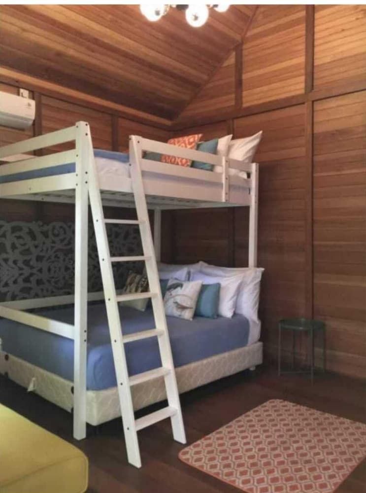 undefined Bleu Verde i am colors 4