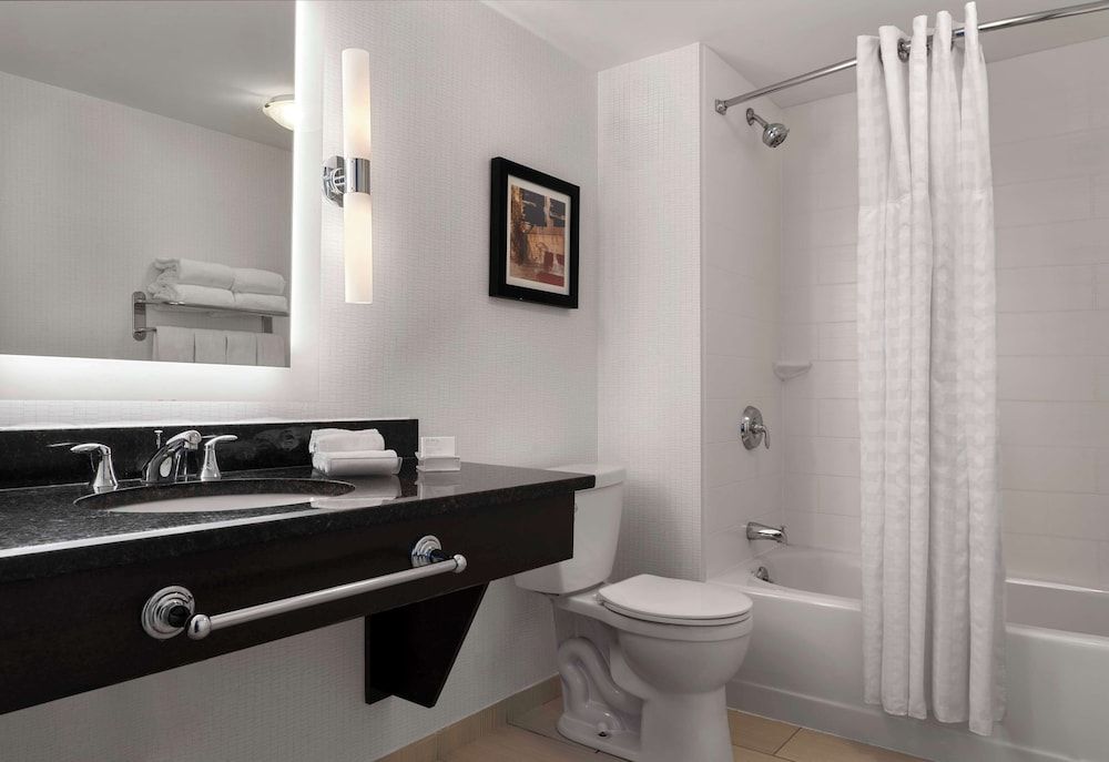 Studio Suite, 1 Queen Bed