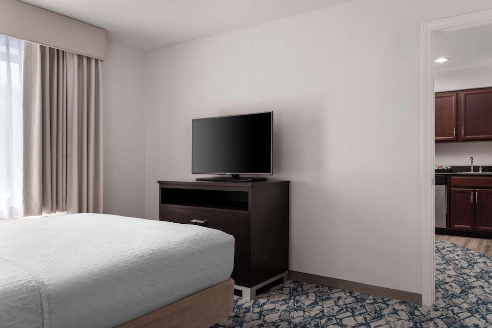 Suite, 1 Queen Bed, Non Smoking