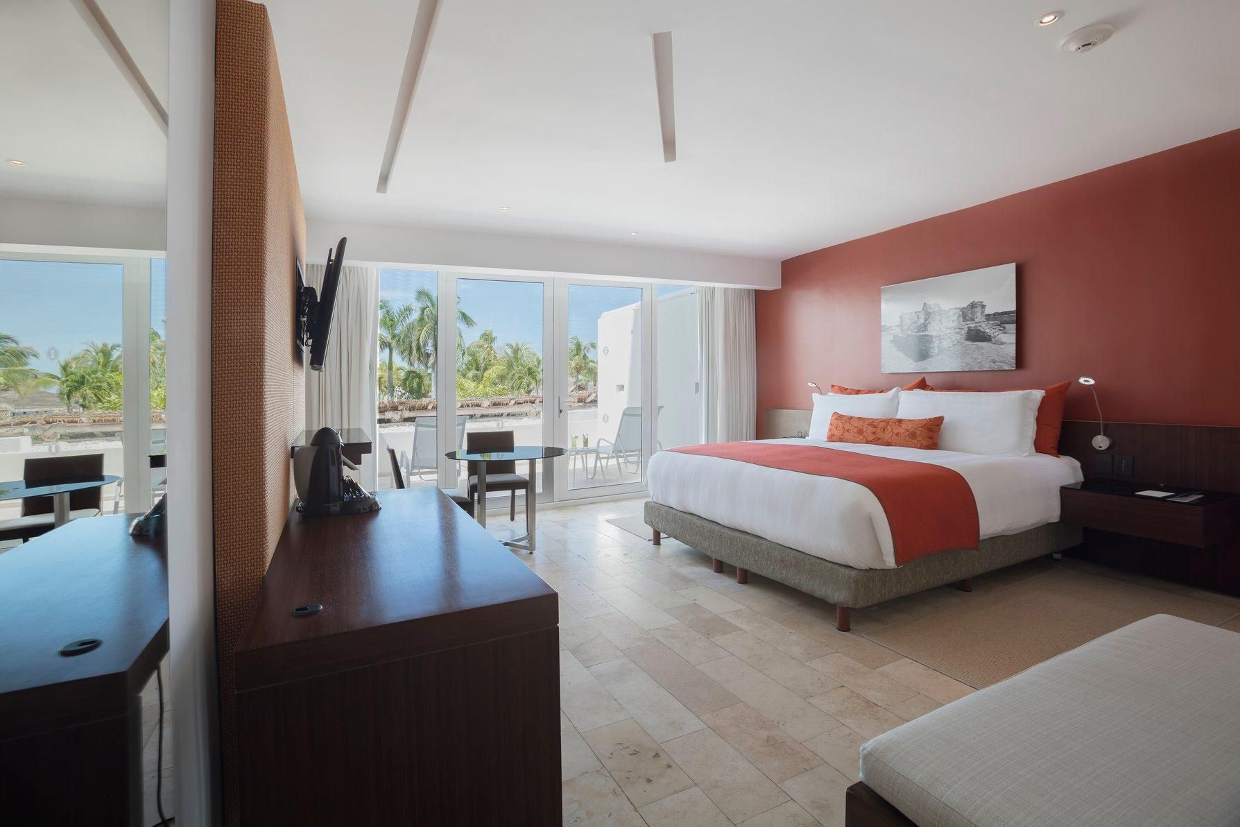 2 Queens Accessible Room