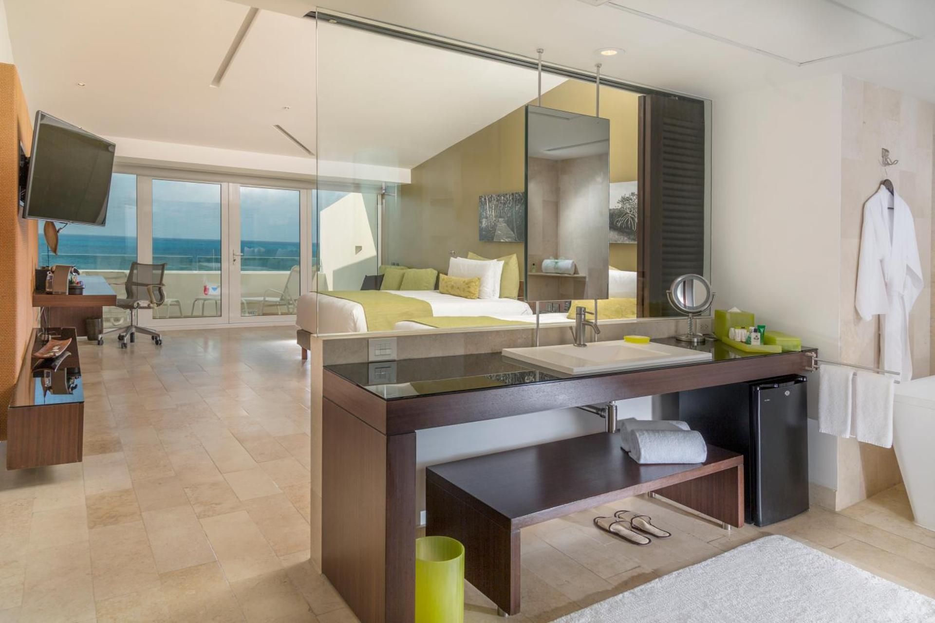 1 King Club Terrace Ocean View Room