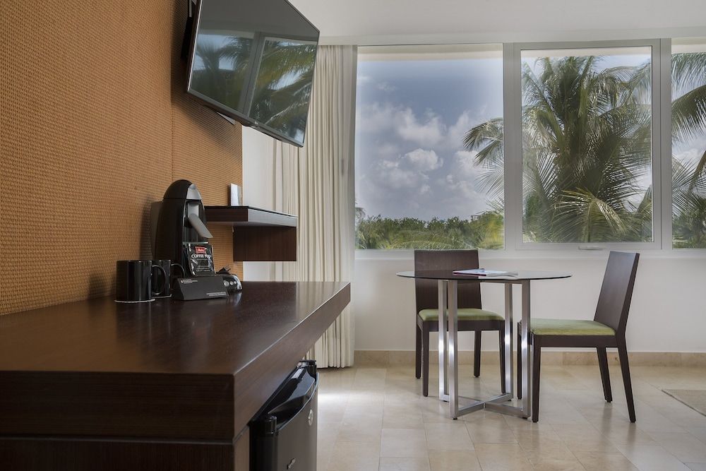 InterContinental Presidente Cancun Resort by IHG Classic Room, 2 Queen Beds 8