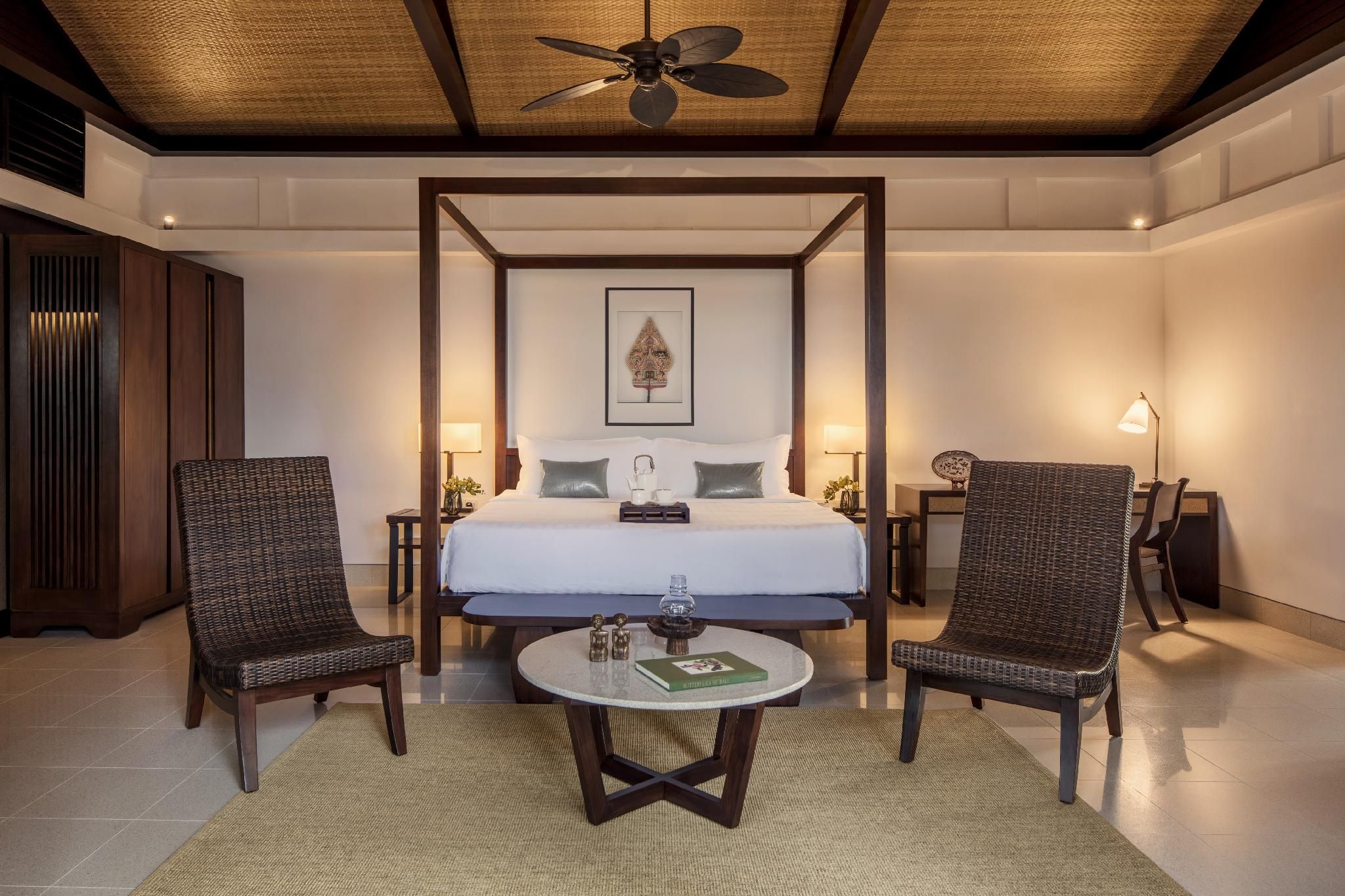 One Bedroom Upper Garden Suite