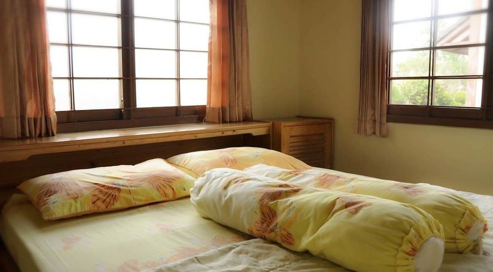 Villa Kota Bunga Ade Villa, 3 Bedrooms