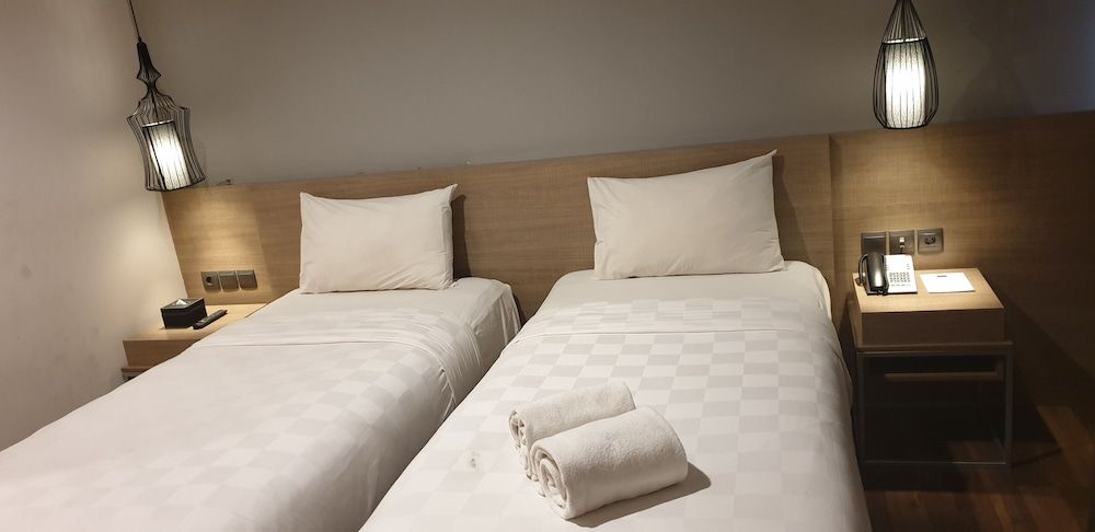 Rivoli Hotel Jakarta Superior Twin Room 3