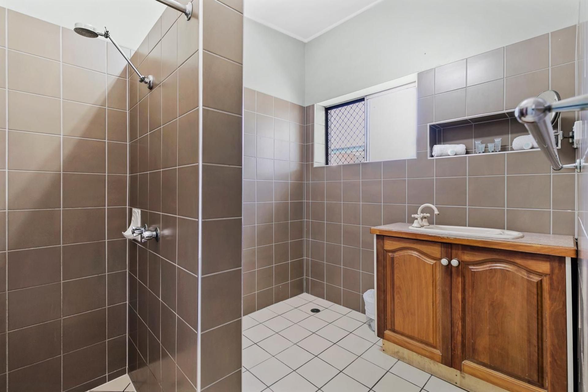 One Bedroom Apartment