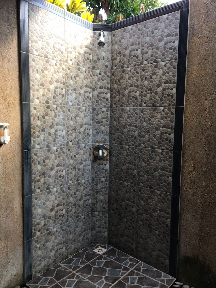 Cassava Bungalow Standard Room 8