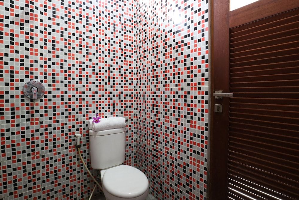 Pondok Jempiring Kuta Bali Deluxe Room 14