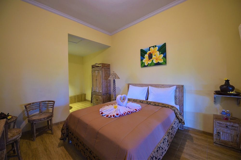 Standard Room with TV & AC