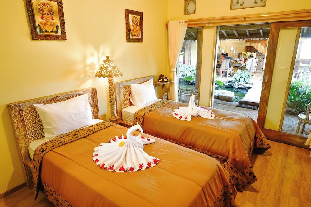 Standard Room with TV & AC