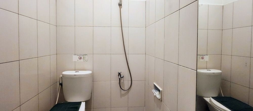 Jambrut Inn Deluxe Room 3