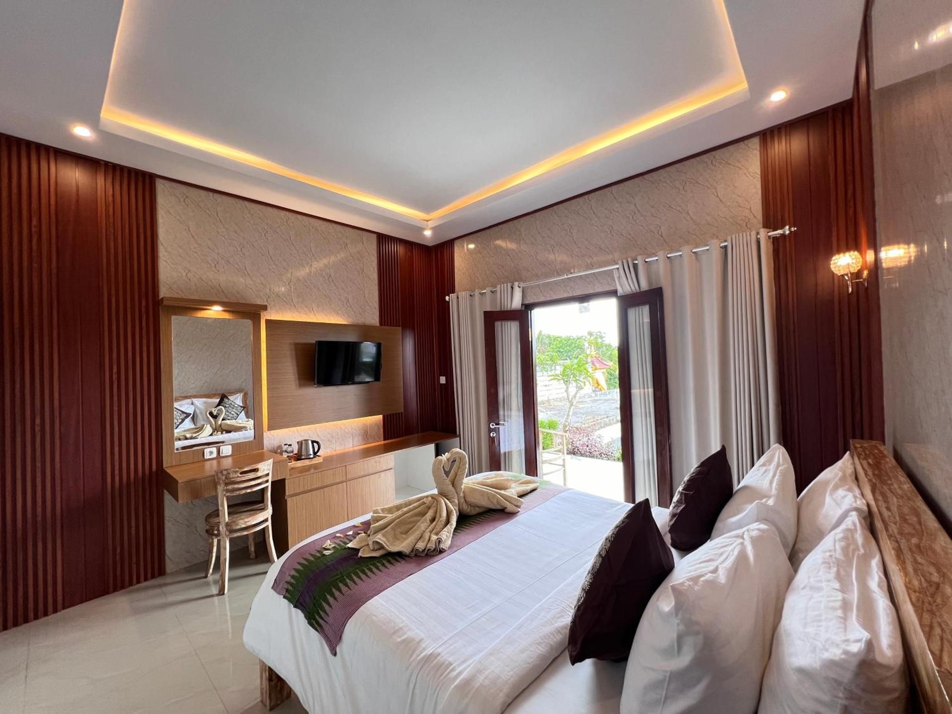 Deluxe Double Room with Shower