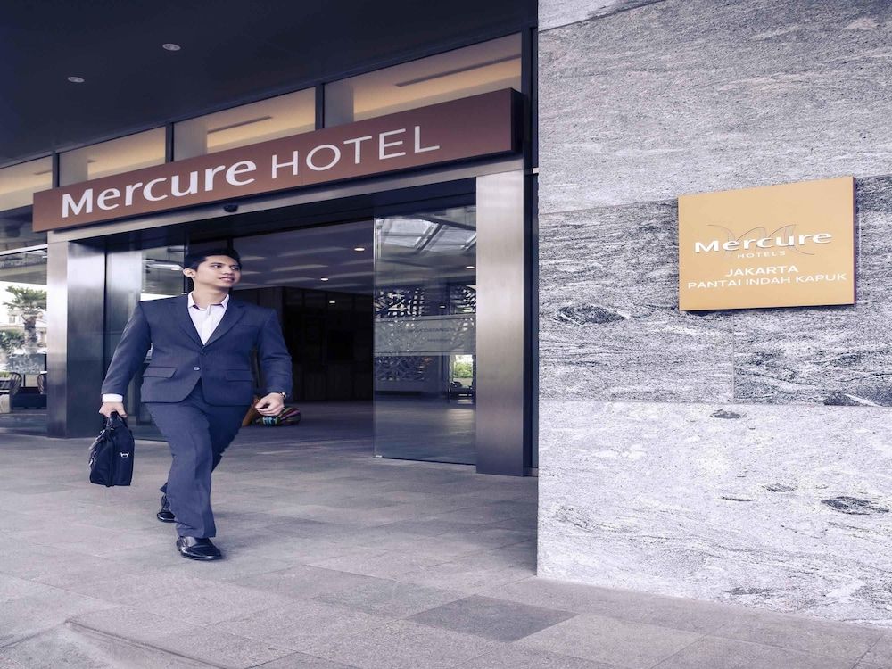 undefined Mercure Jakarta Pantai Indah Kapuk 7