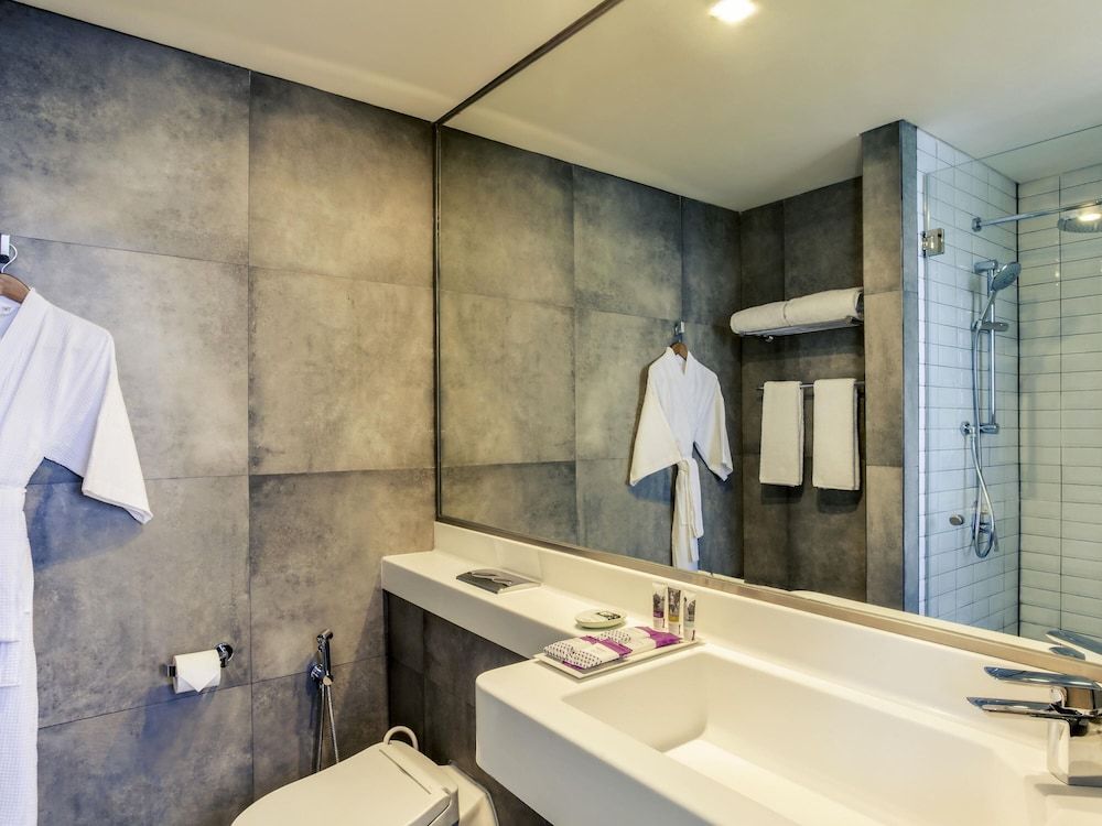 undefined Mercure Jakarta Pantai Indah Kapuk 7