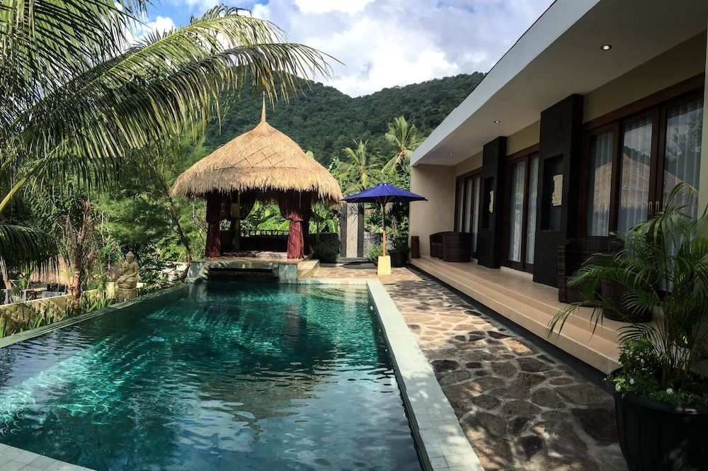 Nipah Pool Villas & Restaurant
