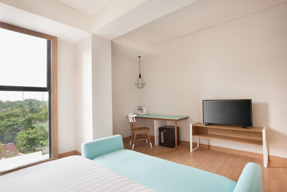 Boutique Room (Free laundry 2 pieces per day)