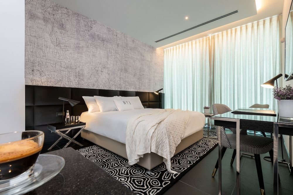 NYX Herzliya Deluxe Room 3