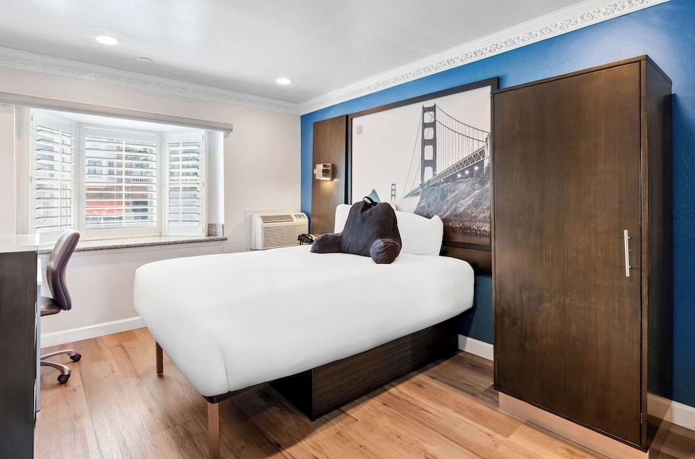 undefined Signature Inn San Francisco Marina District