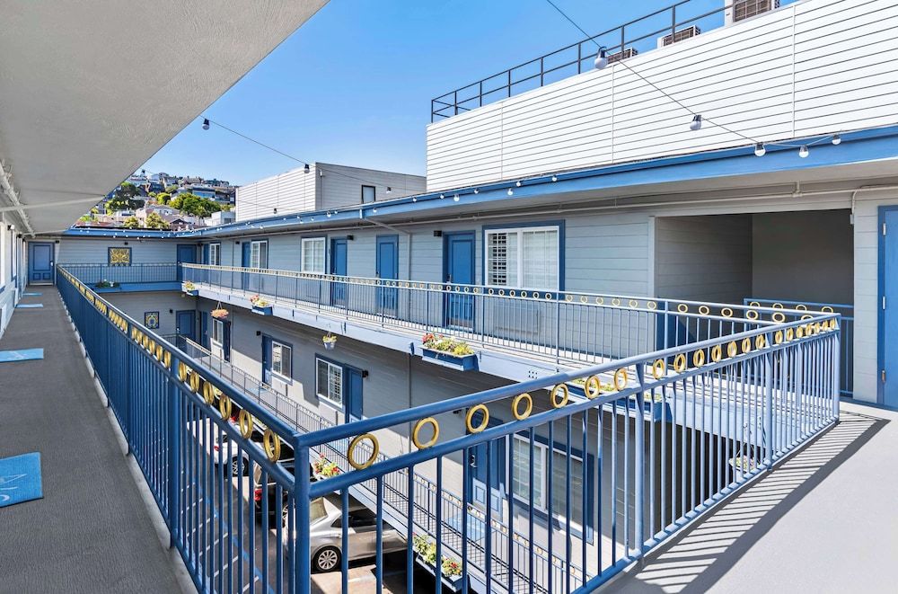 undefined Signature Inn San Francisco Marina District 6
