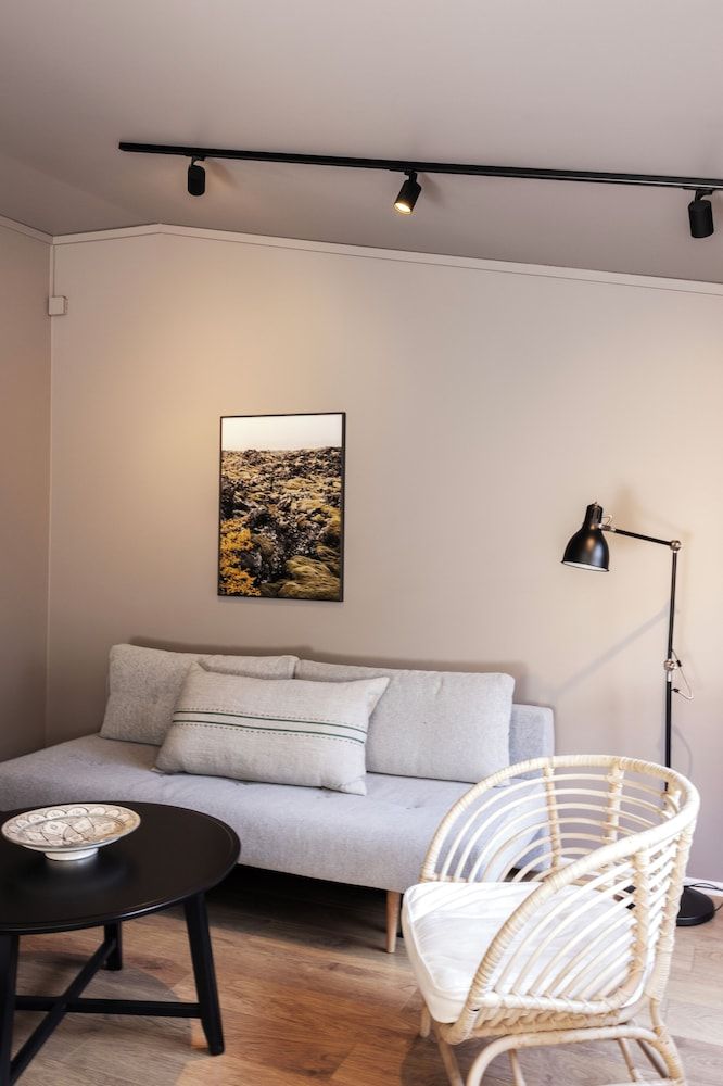 undefined Rey Apartments 9