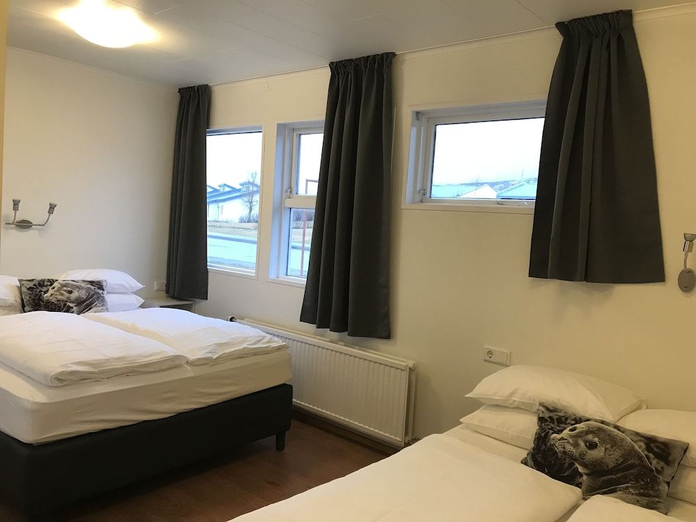 Albert Guesthouse Triple Room, Private Bathroom