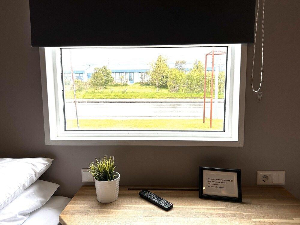 Albert Guesthouse Twin Room, Private Bathroom 8