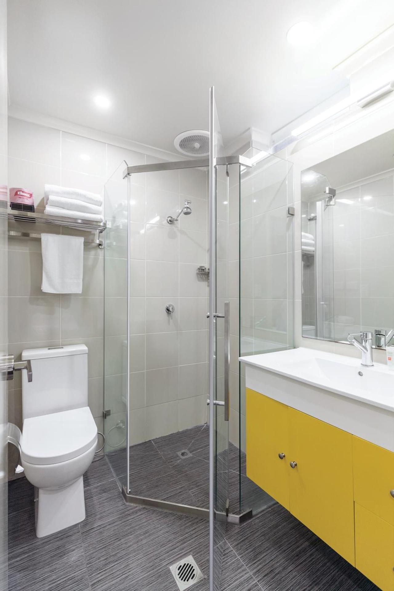 undefined ibis Styles Kingsgate 7