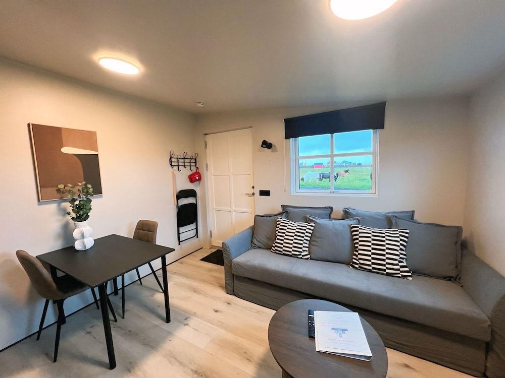Garður Apartments Studio64 6