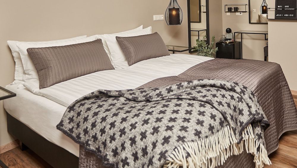 Keflavik Micro Suites Double Room 2