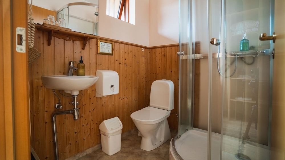 Arnanes Country Hotel Double Room, 2 Twin Beds, Private Bathroom 18