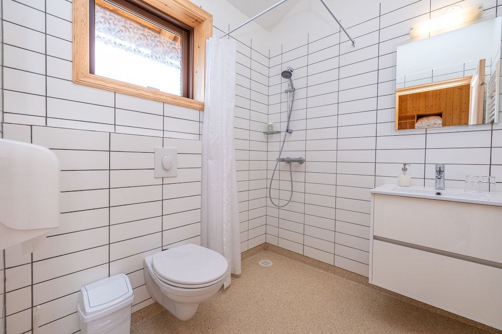 Arnanes Country Hotel Triple Room, 3 Twin Beds, Private Bathroom 17