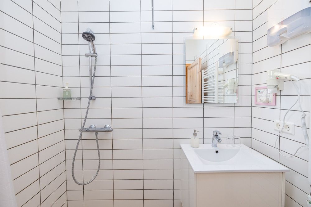 Arnanes Country Hotel Double Room, 2 Twin Beds, Private Bathroom 23