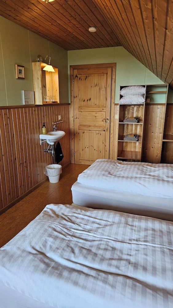 Arnanes Country Hotel Basic Double Room, 2 Twin Beds, Shared Bathroom
