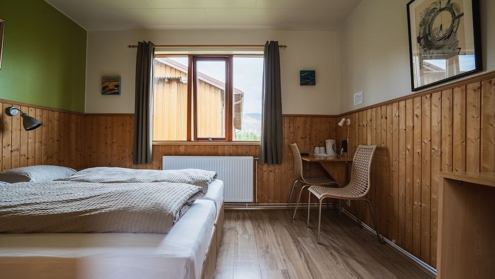 Arnanes Country Hotel Double Room, 2 Twin Beds, Private Bathroom 4