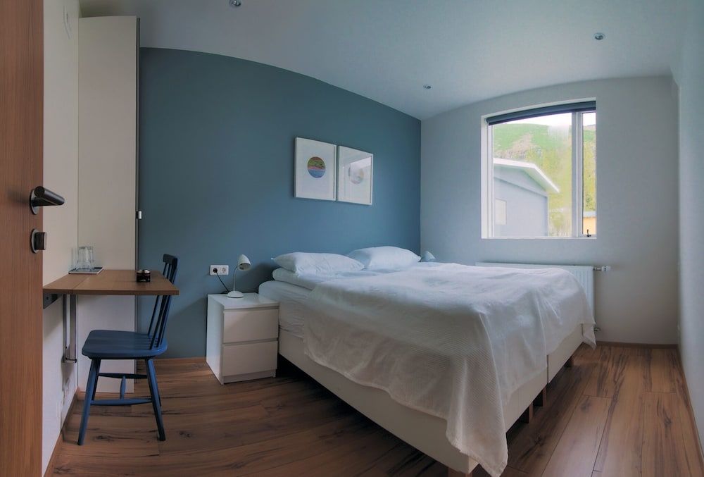 Double or Twin Room, Private Bathroom