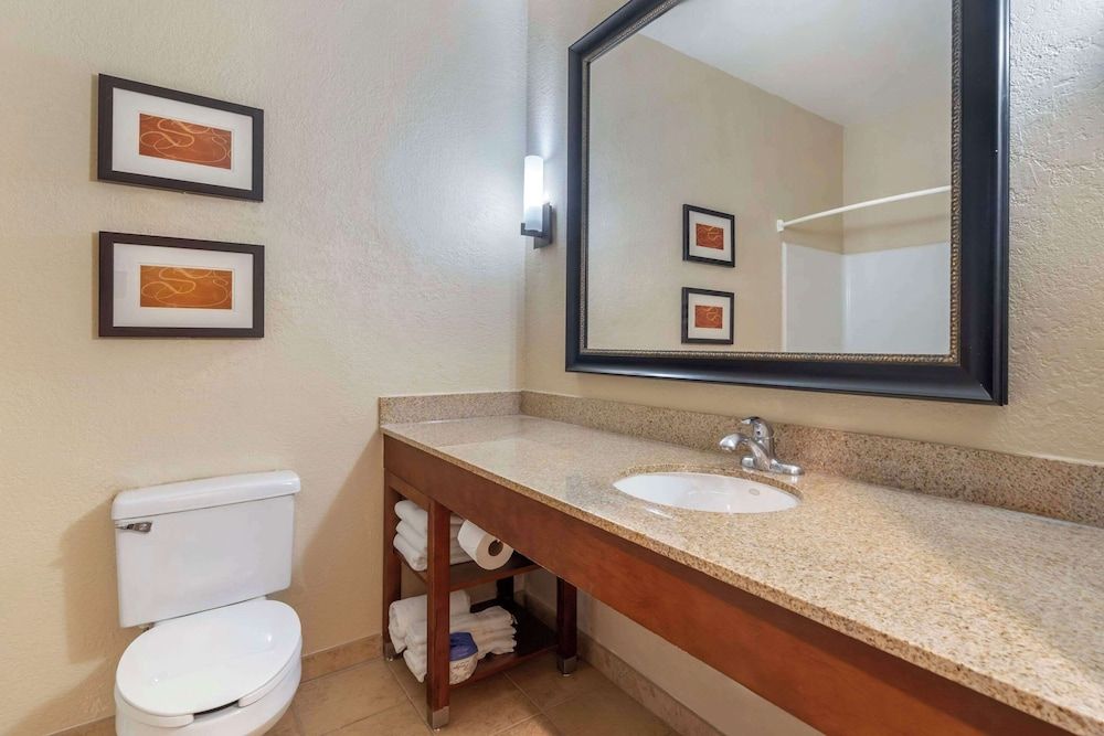 Suite, 2 Queen Beds, Non Smoking